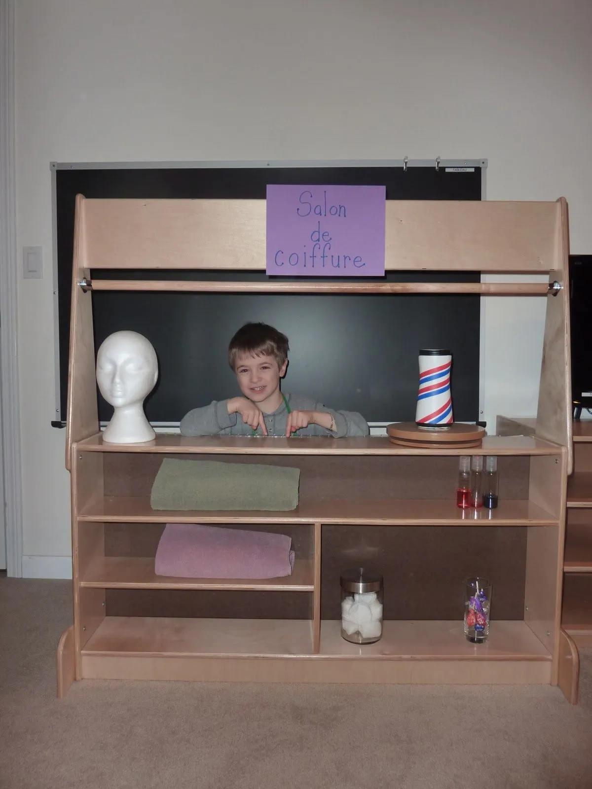 salon pretend play