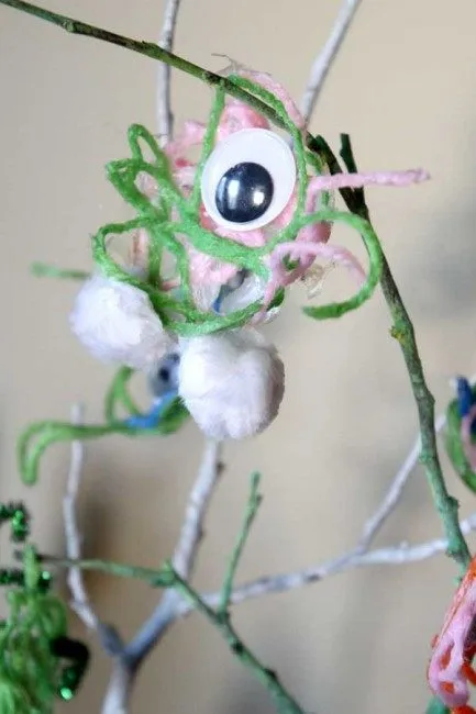 yarn-monsters-433x650