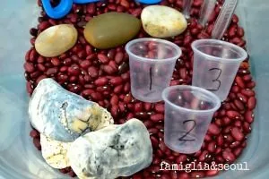 1-2-3 Counting Sensory Bin