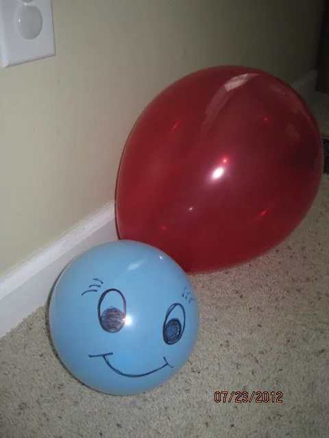 Balloon Ant-Mobile