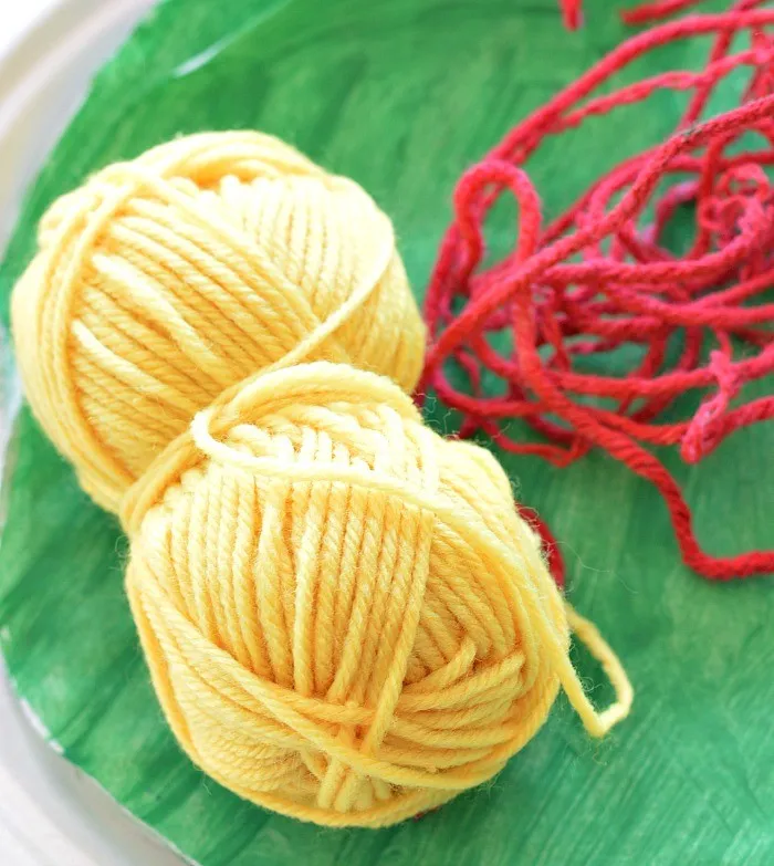 materials for apple crafts