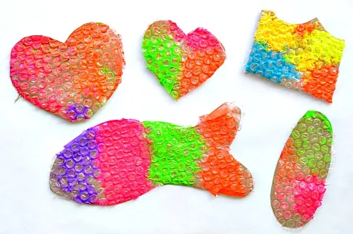 rainbow fish bubble art for kids