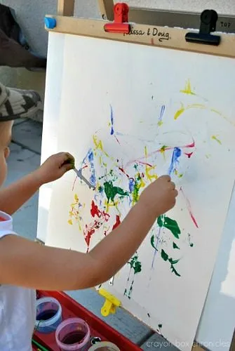 kid doing art