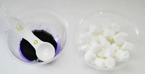 coloring marshmallows