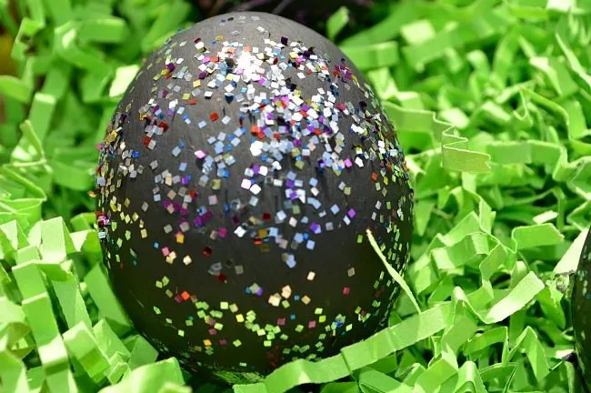 scratch eggs easter decoration