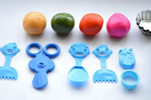 playdough play ideas