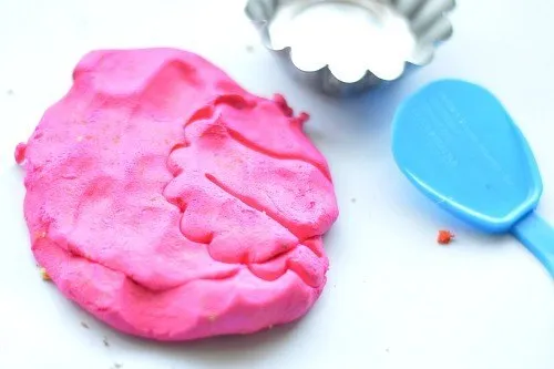 easy to make no cool playdough recipe