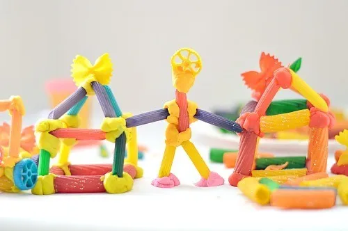 engineer a structure with pasta