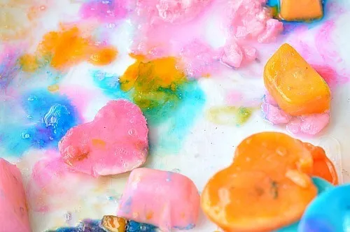 MUSHY SOAP SENSORY PLAY