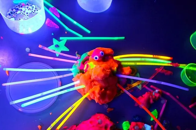 glow dough