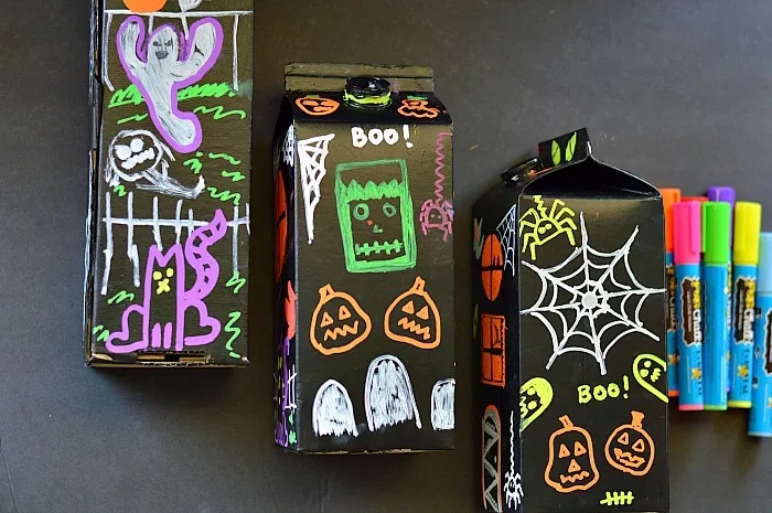 fun-chalk-halloween-craft