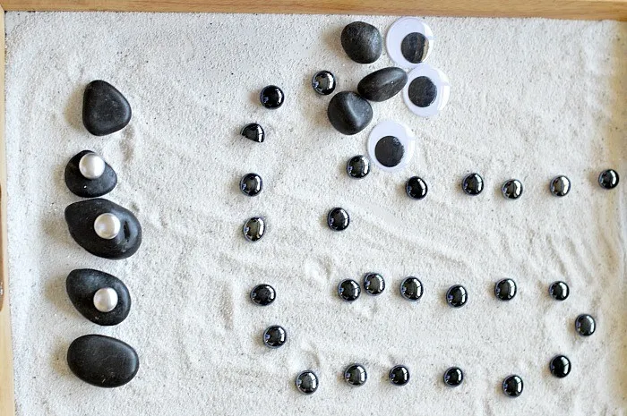 making-designs-with-stones