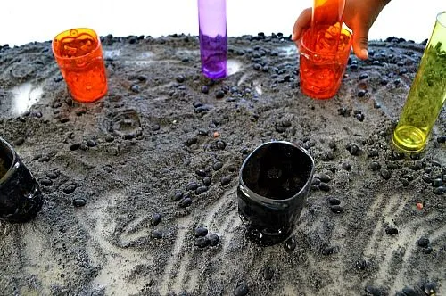 materials for spooky sensory