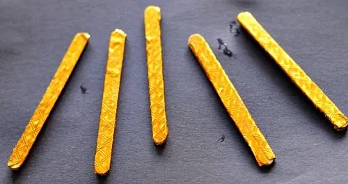 golden sticks