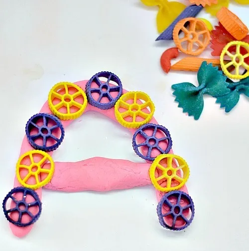 tracing with pasta