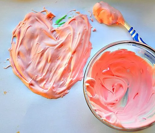 heart puff paint