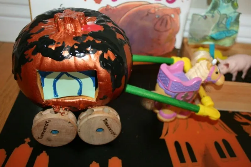 Pumpkin Carriage for Princess Pigsty