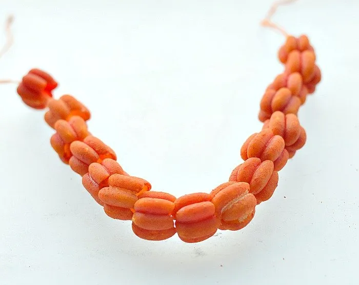necklace-pasta