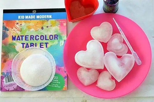 materials needed formelting heart art