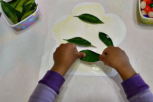 fine motor activity sticking leaves for spring craft