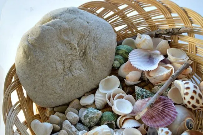sensory activities with sand dough