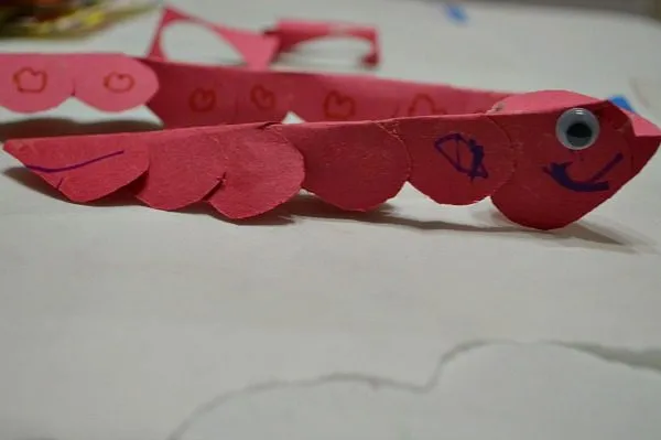 worm craft for valentines