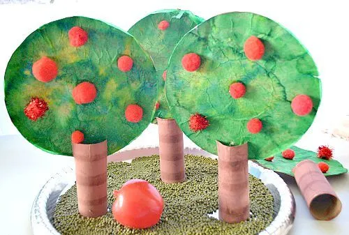 pretend play apple activity