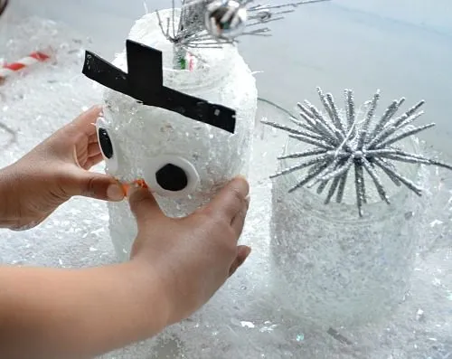 build a snowman